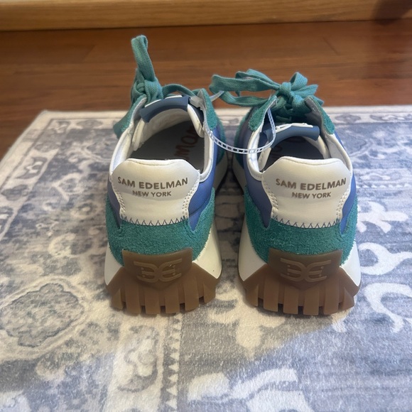 Sam Edelman Langley 3 Sneakers - Picture 4 of 6